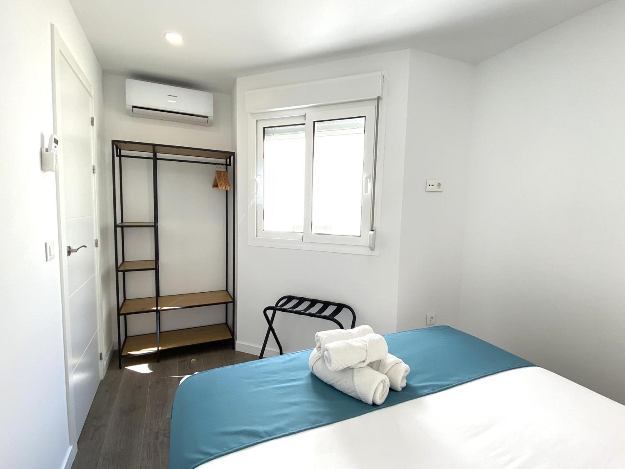 Apartamentos Estemar Бенидорм Экстерьер фото