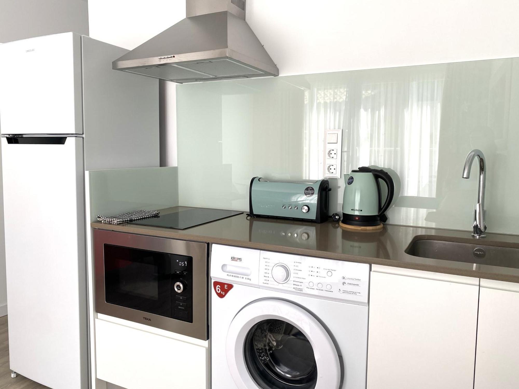 Apartamentos Estemar Бенидорм Экстерьер фото