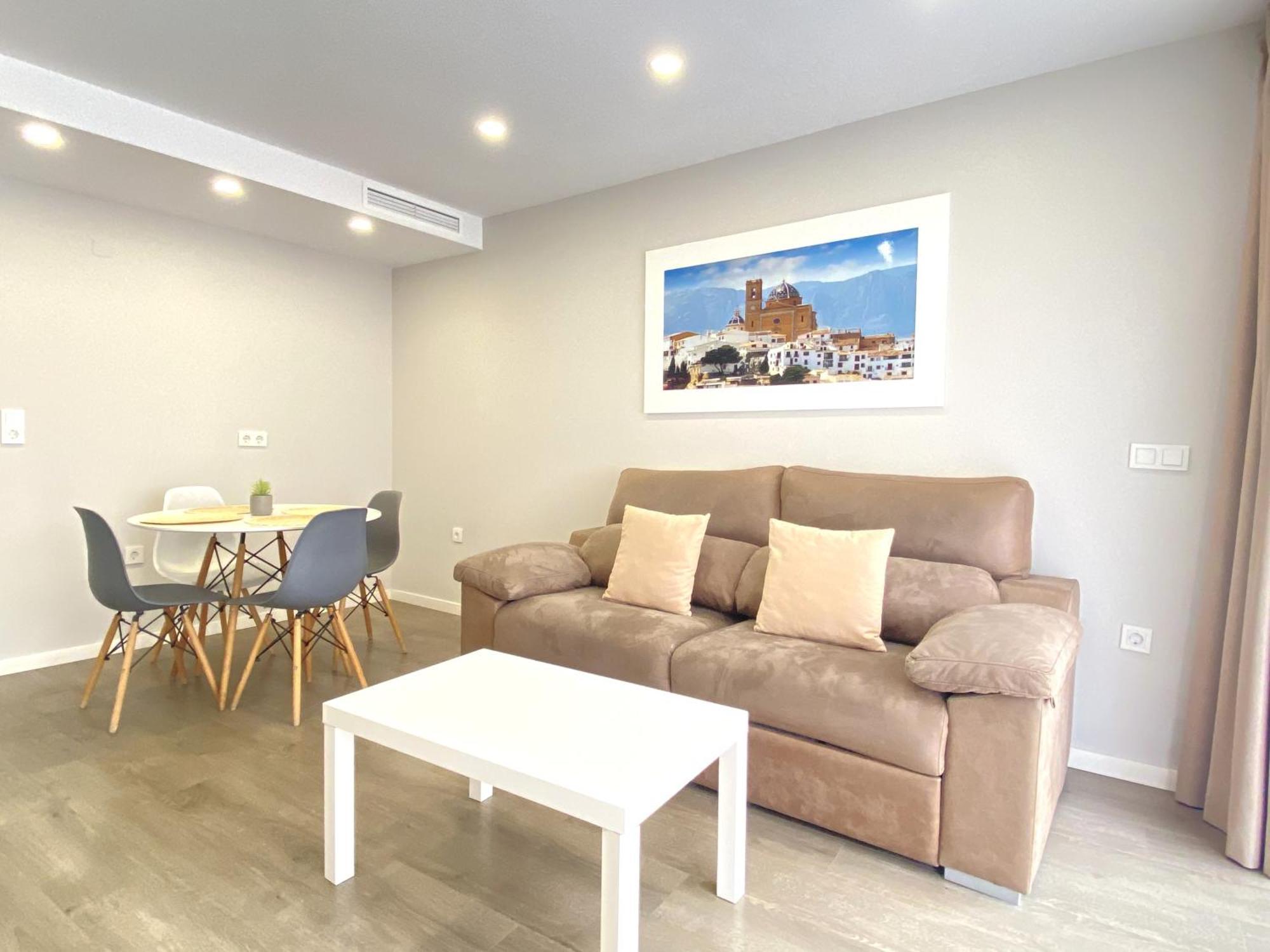 Apartamentos Estemar Бенидорм Экстерьер фото